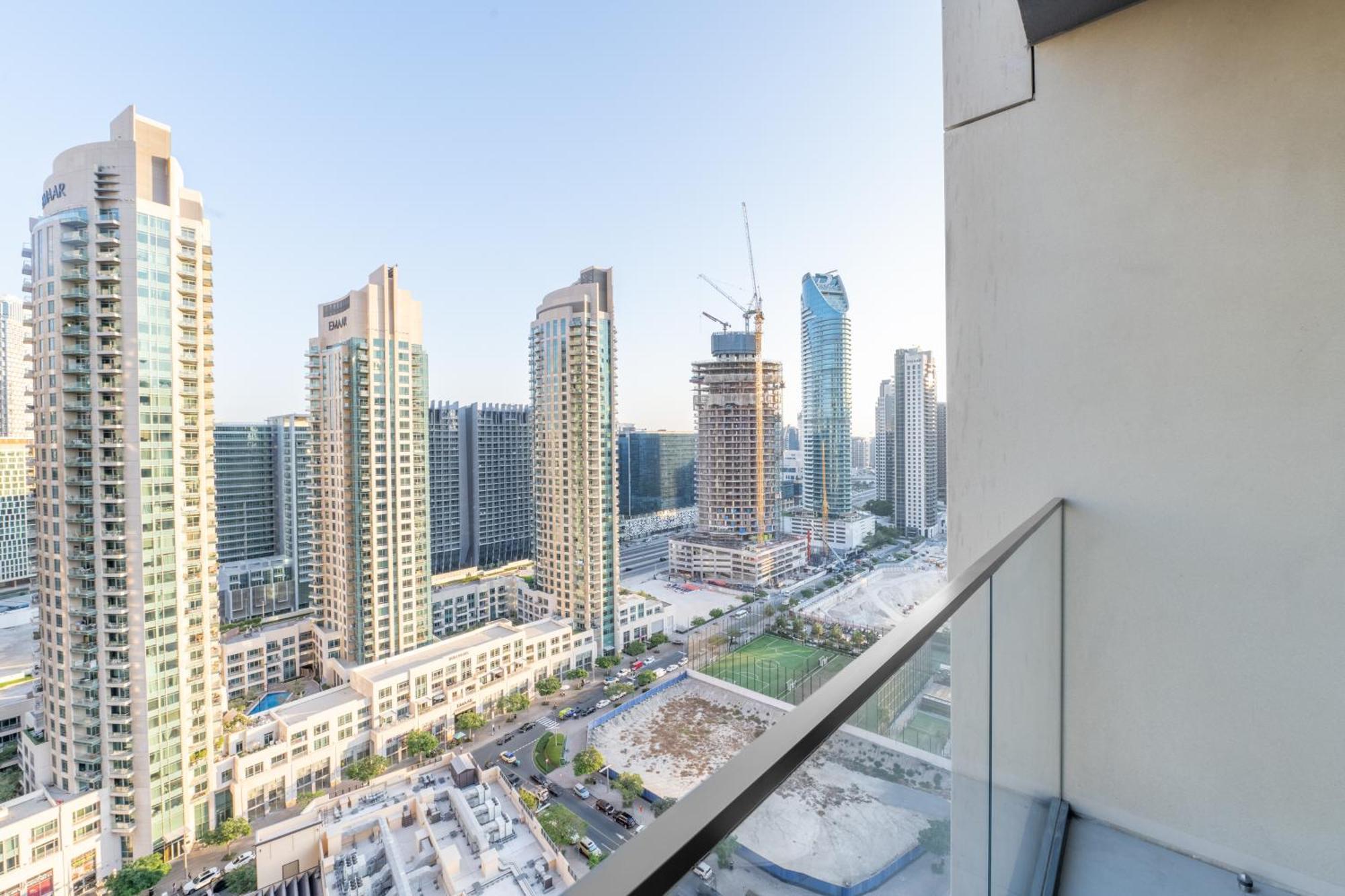 Elegant 2br In Burj Royale Apartamento *