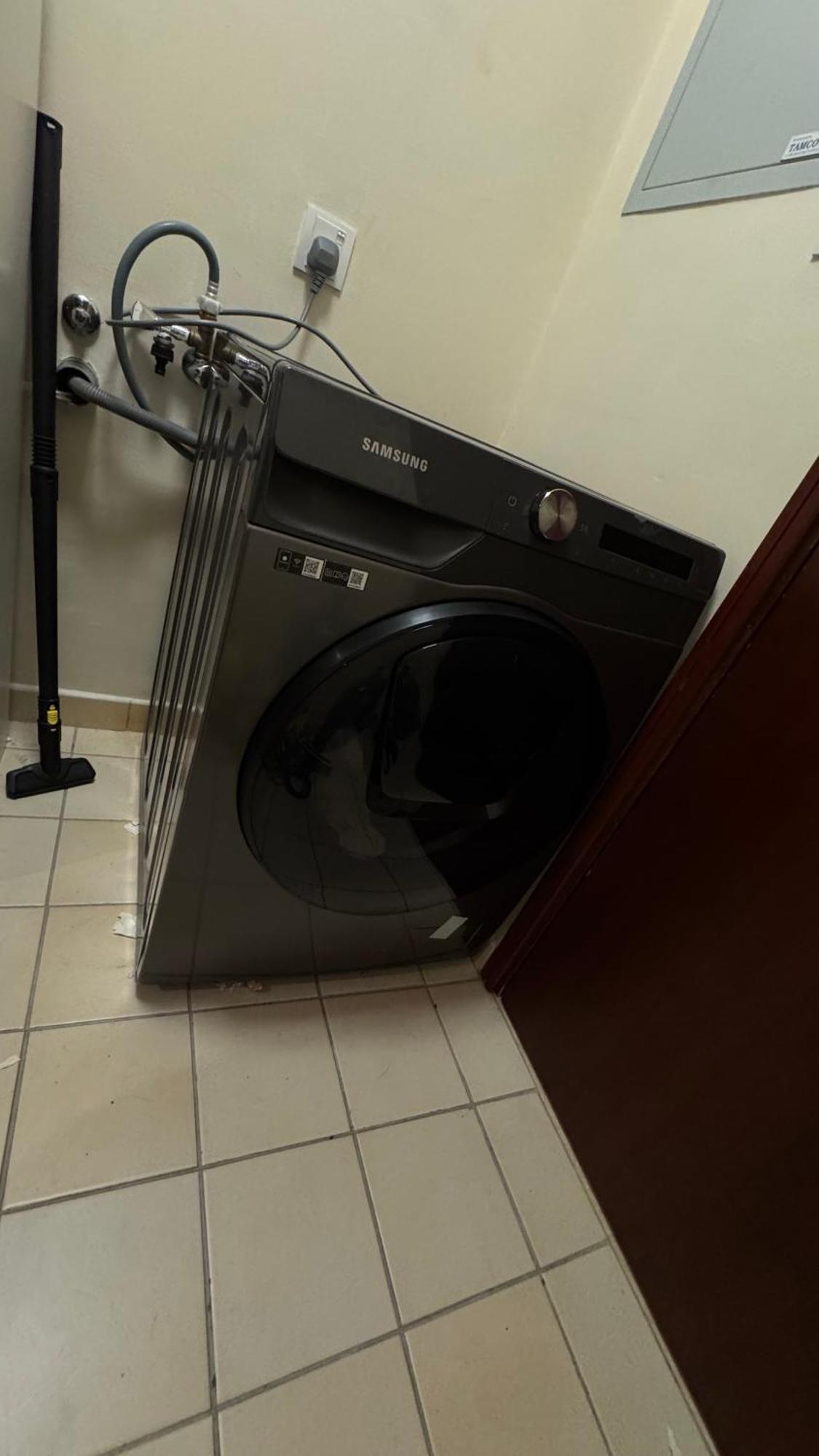 Executive Two Bedroom Facing Marina Mall Apartemen *