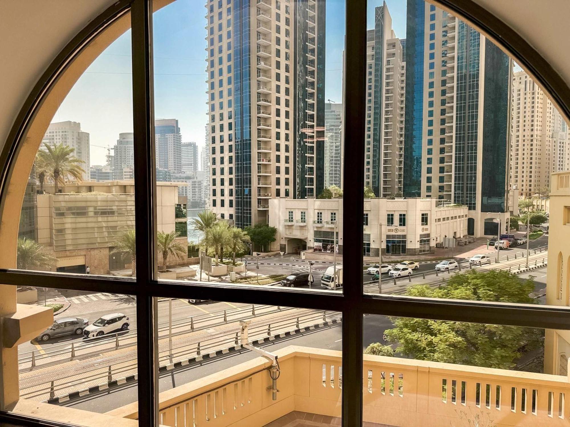Spacious 4br Duplex With Terrace - Jbr Dubaï