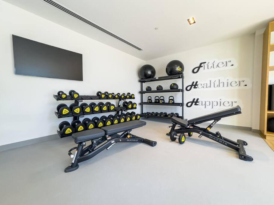 Appartement Modern High Rise 2br With Burj Khalifa Views, Steps From Opera And Near Mall *