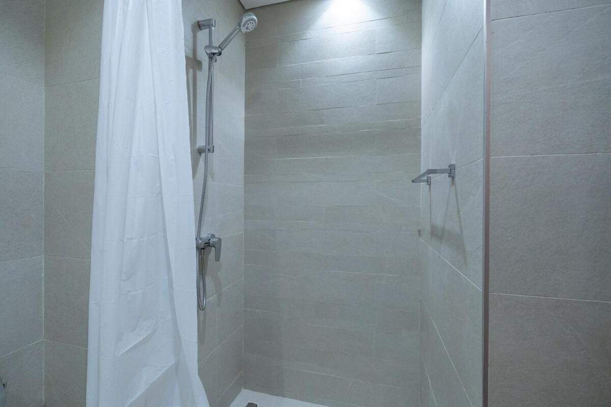 Wonderful With Balcony At Farhad Azizi Appartement