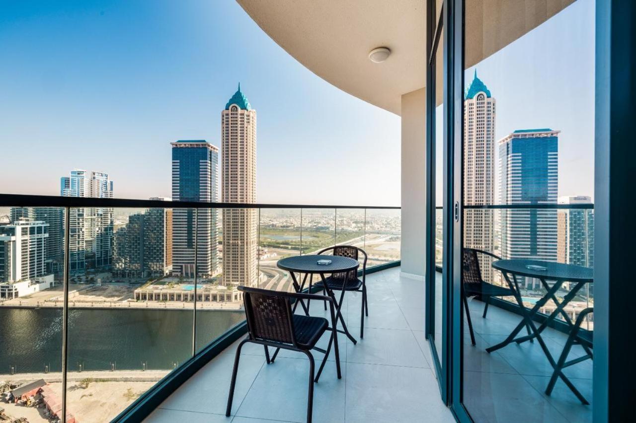 Apartemen Zada Tower 1br In Business Bay Near Metro & Burj Khalifa - Escape 24 Homes Dubai