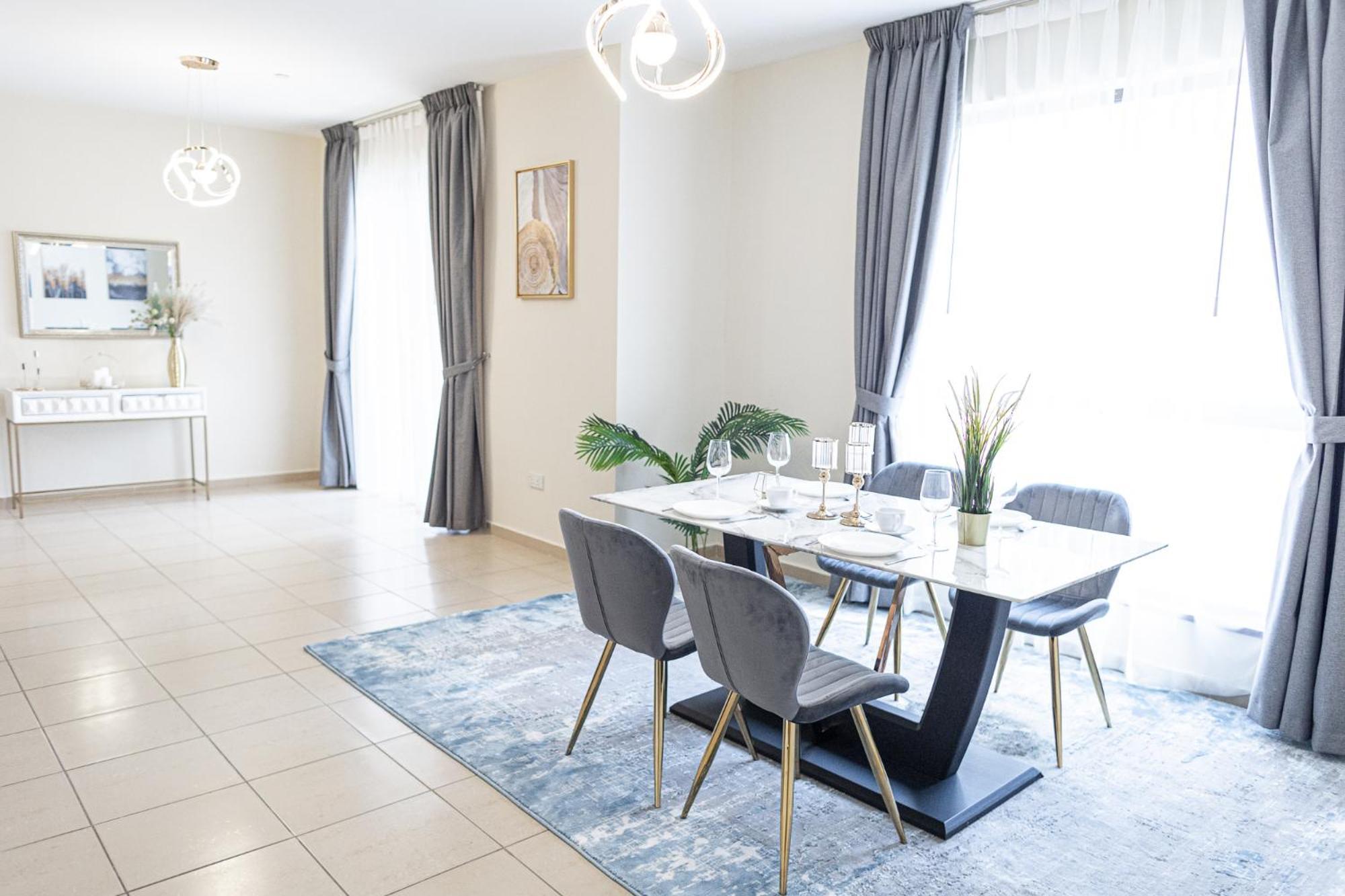 Happy Season Jbr Appartement