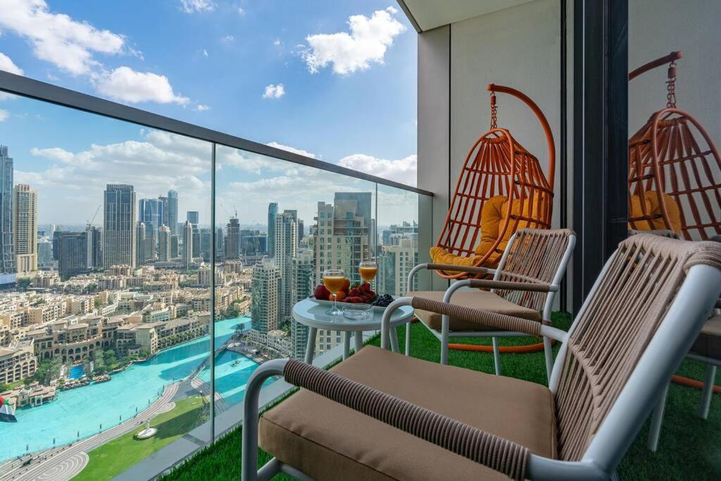 Lux 2 King Bed - Grande Signature Residences