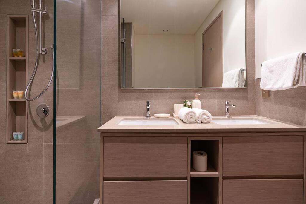 Lux 2 King Bed - Grande Signature Residences Appartement