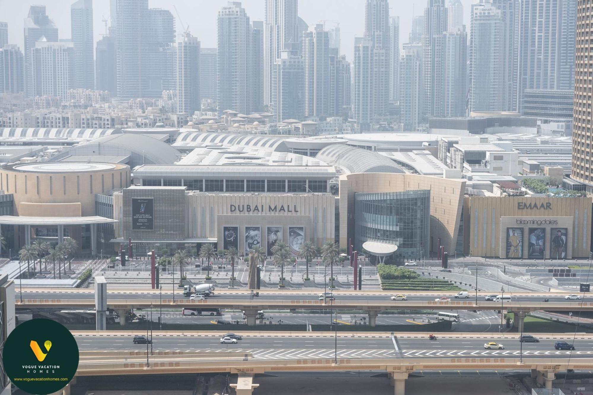 Downtown Views Ii - Vogue Two Bedroom With Balcony And Full Burj Khalifa View, Conveniently Located Opposite Mall Skybridge Dubaï