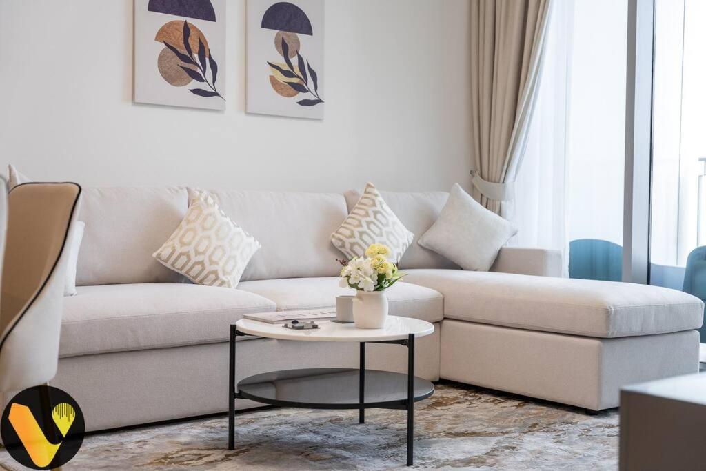 Downtown Views Ii - Vogue One Bedroom With Balcony, Opposite Mall Skybridge * Dubaï