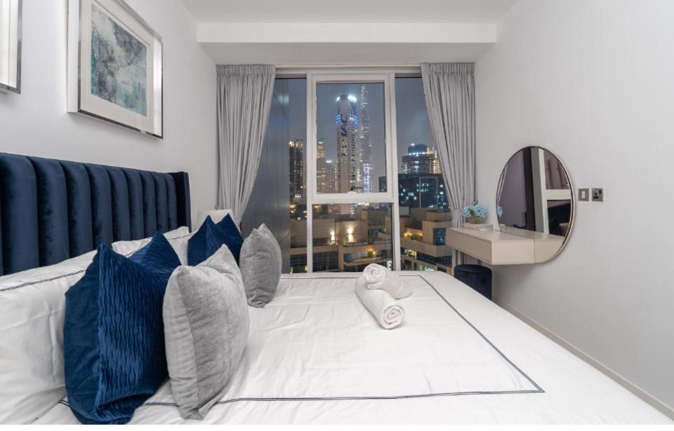 Apartamento Exquisite In Downtown Burj Khalifa Views With Stunning Pool *