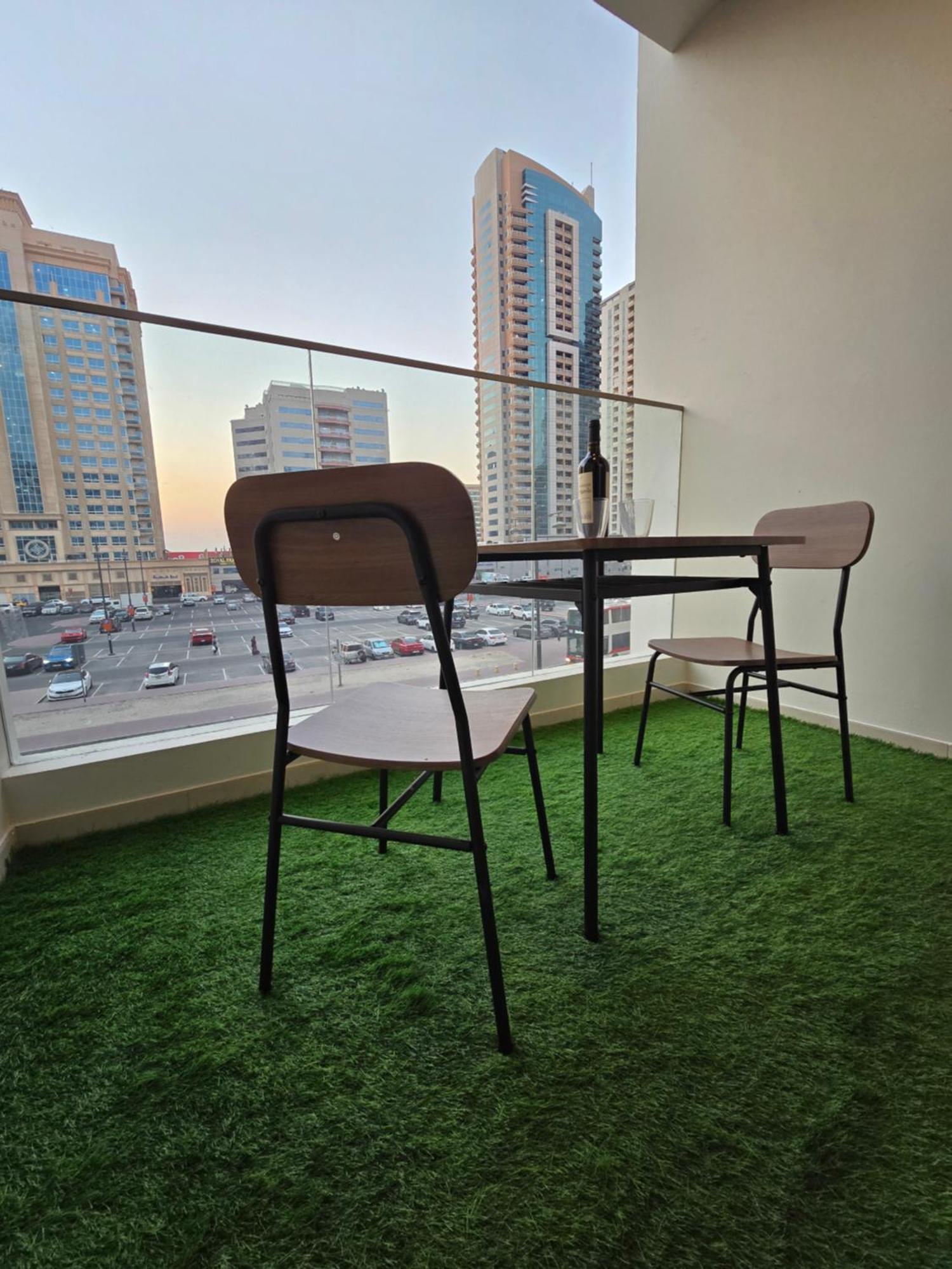 Oshare Modern Living *