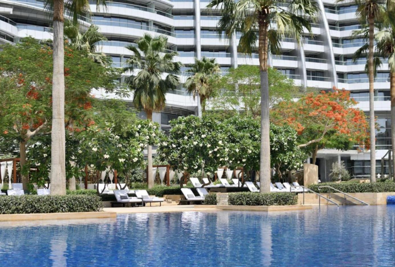 Residencial In Address Downtown Connected To Mall Appartement