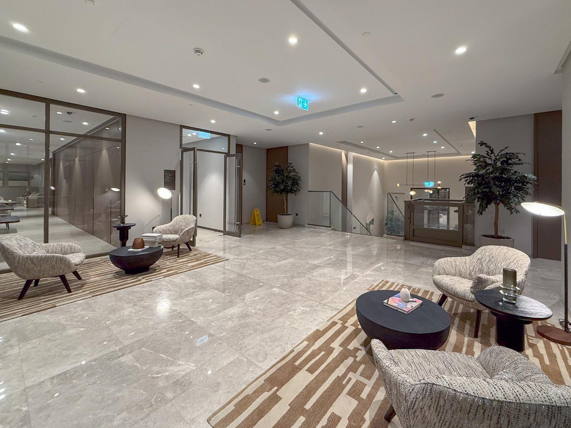 Prime Location - Full Burj Khalifa & Dancing Fountains Show - 1704 *