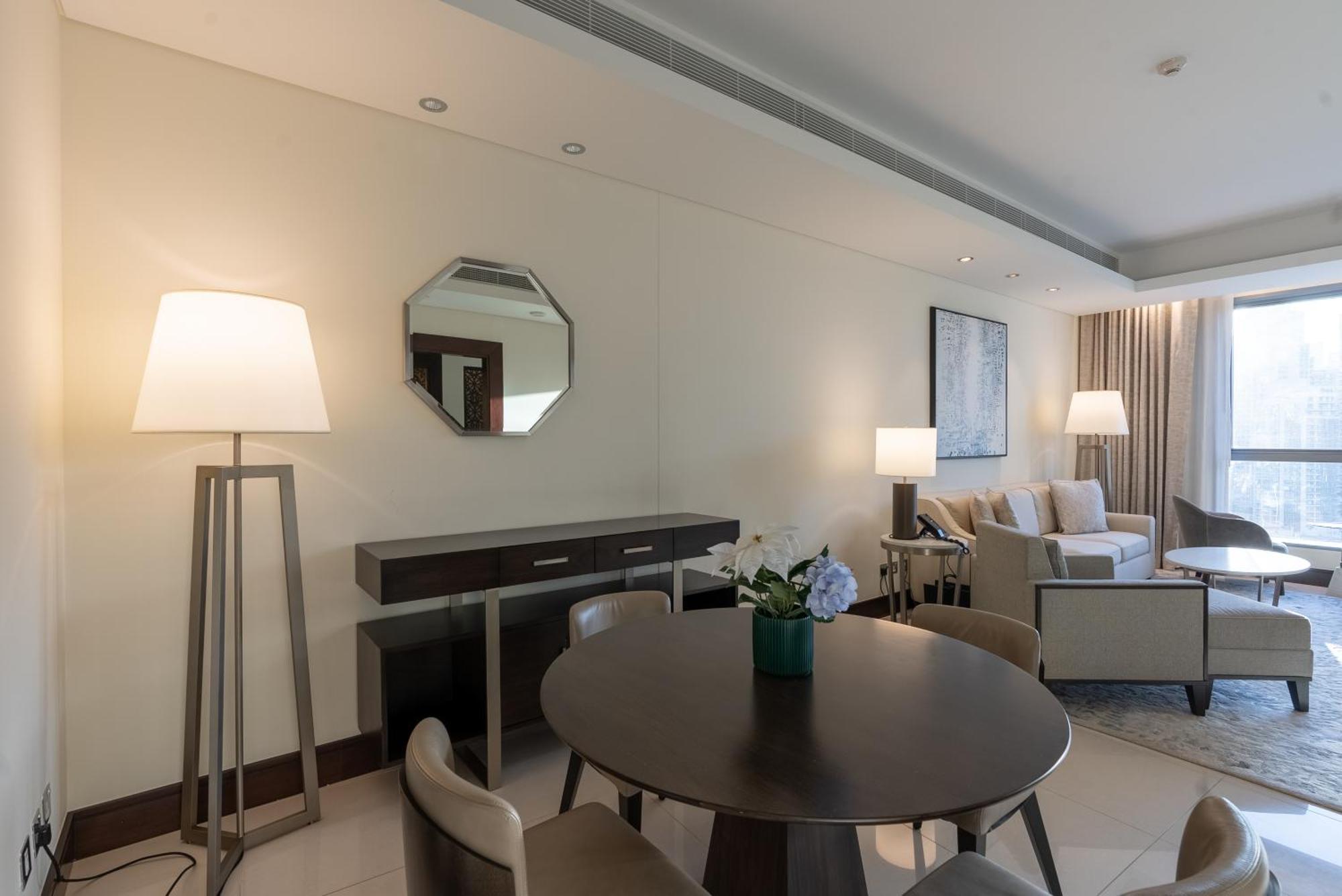 Residencial In Address Downtown Connected To Mall Appartement
