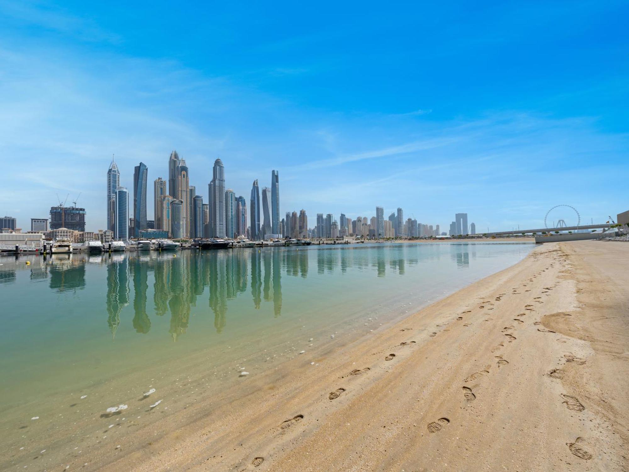 Upscale Family Friendly 4 Bedroom On Private With Amazing Views Apartamento Dubai