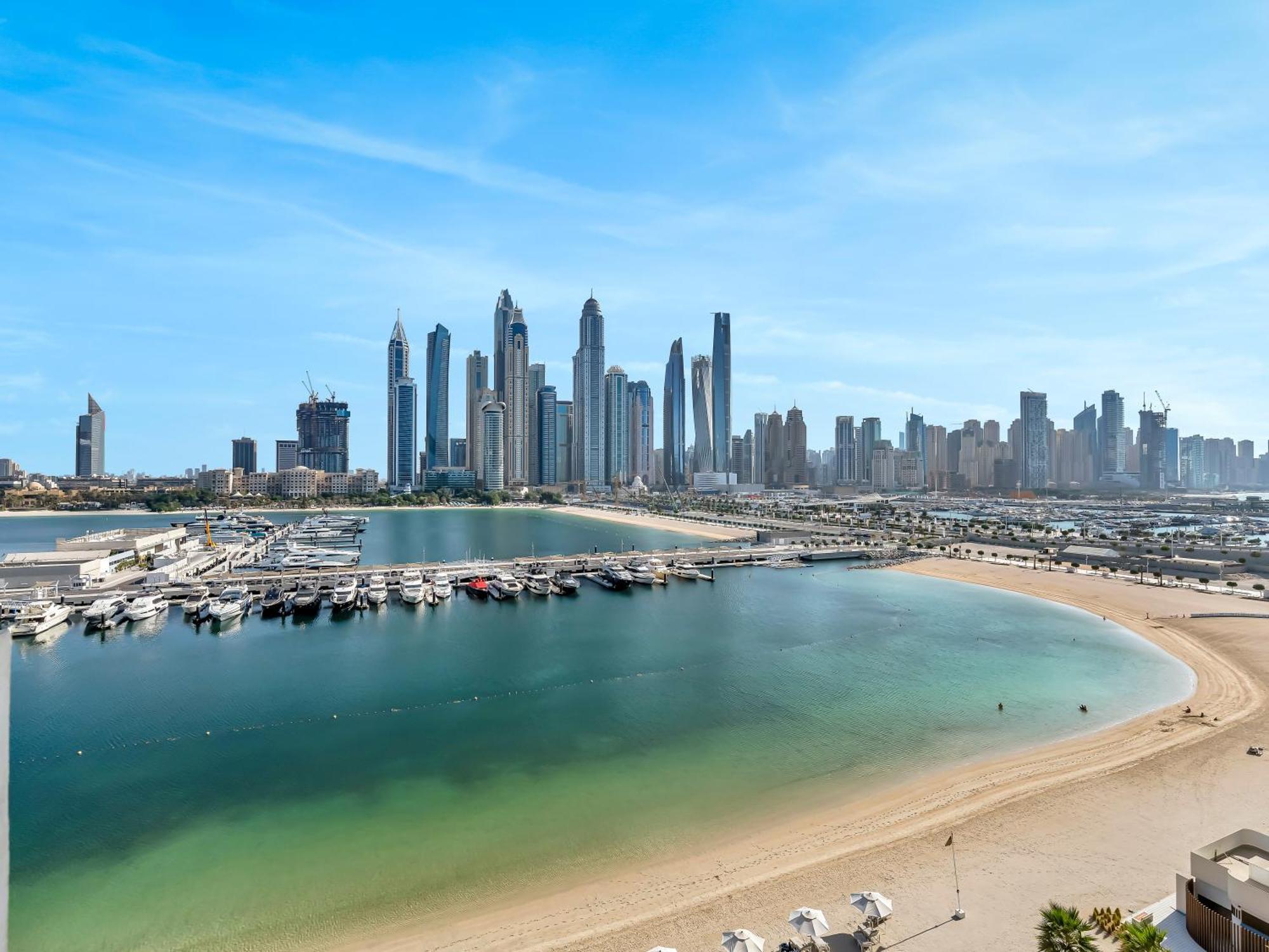 Chic 1 Bedroom On Private In Harbour Appartement Dubaï