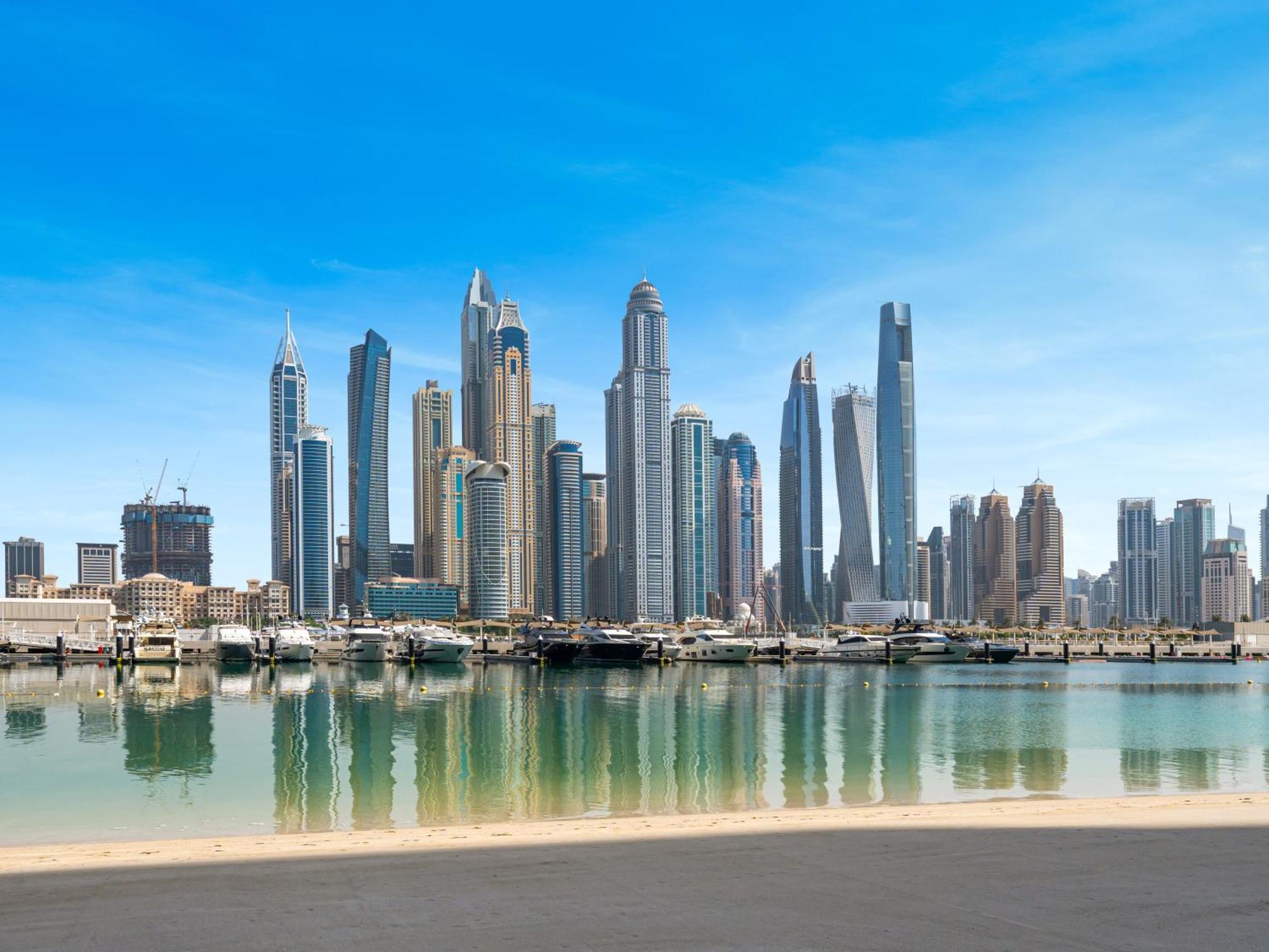 Chic 1 Bedroom On Private In Harbour