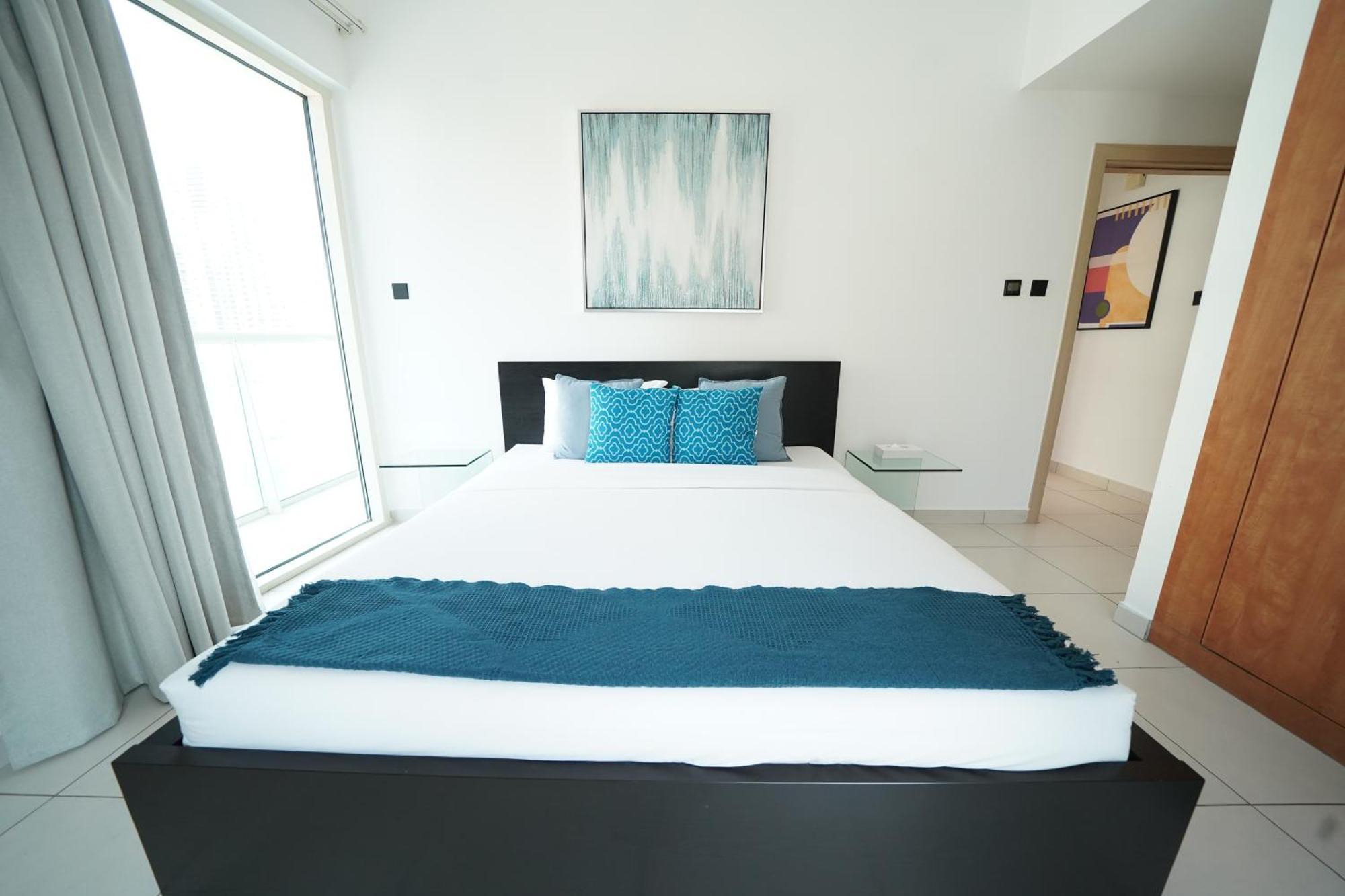 Appartement Exquisite Marina View 2 Bedrooms Near Metro And Marina Mall Dubaï
