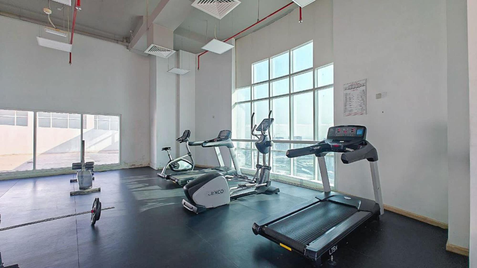 Charming, Sun-filled 1-bedroom In Red Residence, Sports Appartement Dubaï