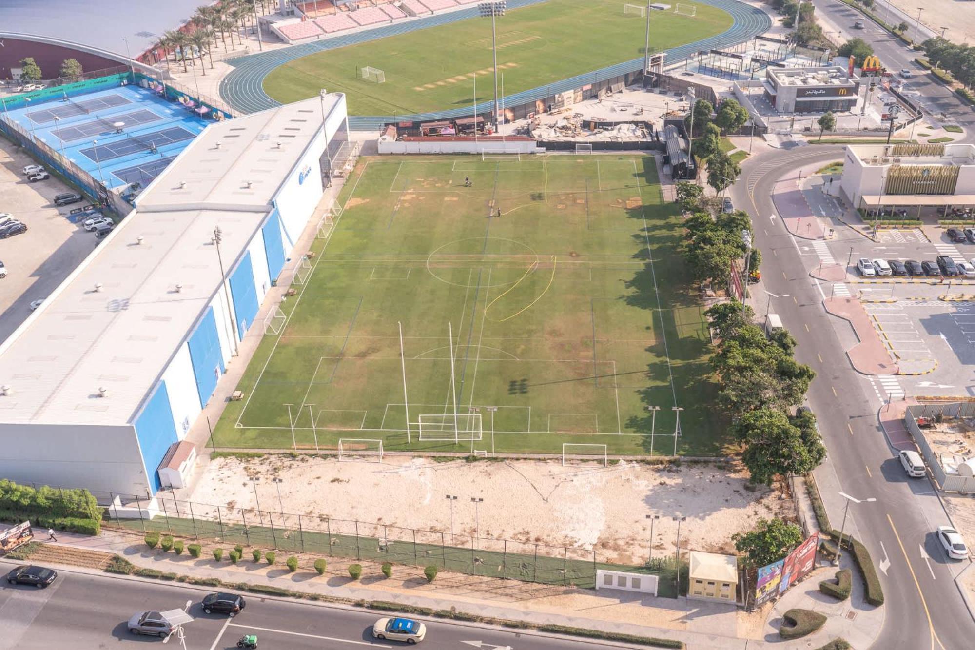 Charming, Sun-filled 1-bedroom In Red Residence, Sports Dubaï