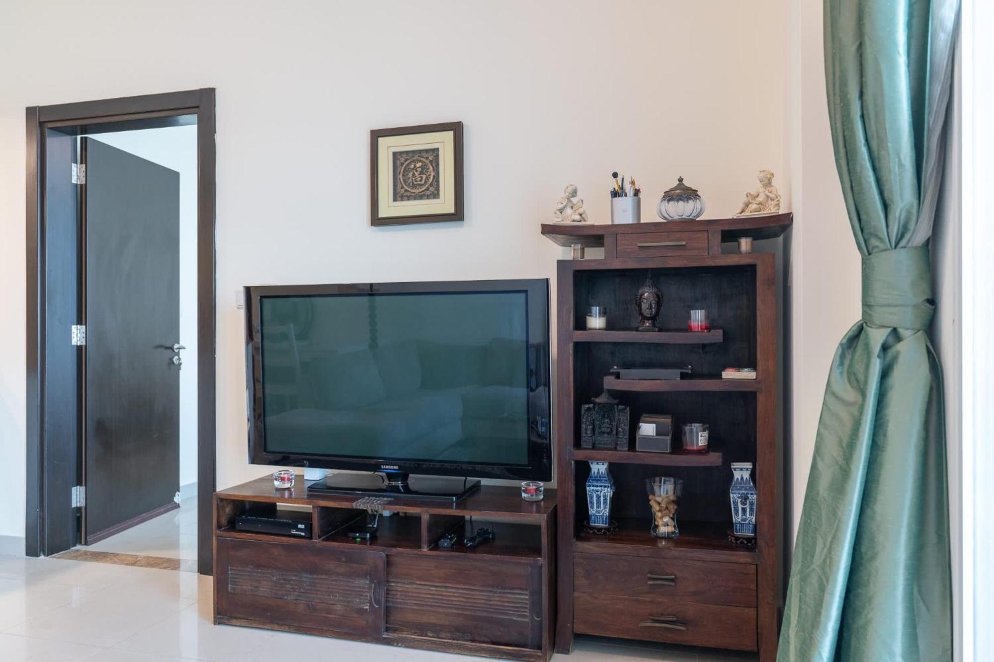 Charming, Sun-filled 1-bedroom In Red Residence, Sports * Dubaï