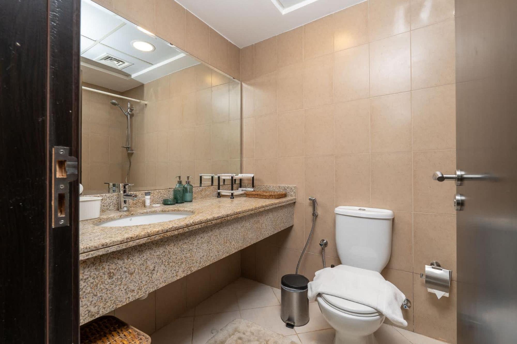 Appartement Charming, Sun-filled 1-bedroom In Red Residence, Sports *