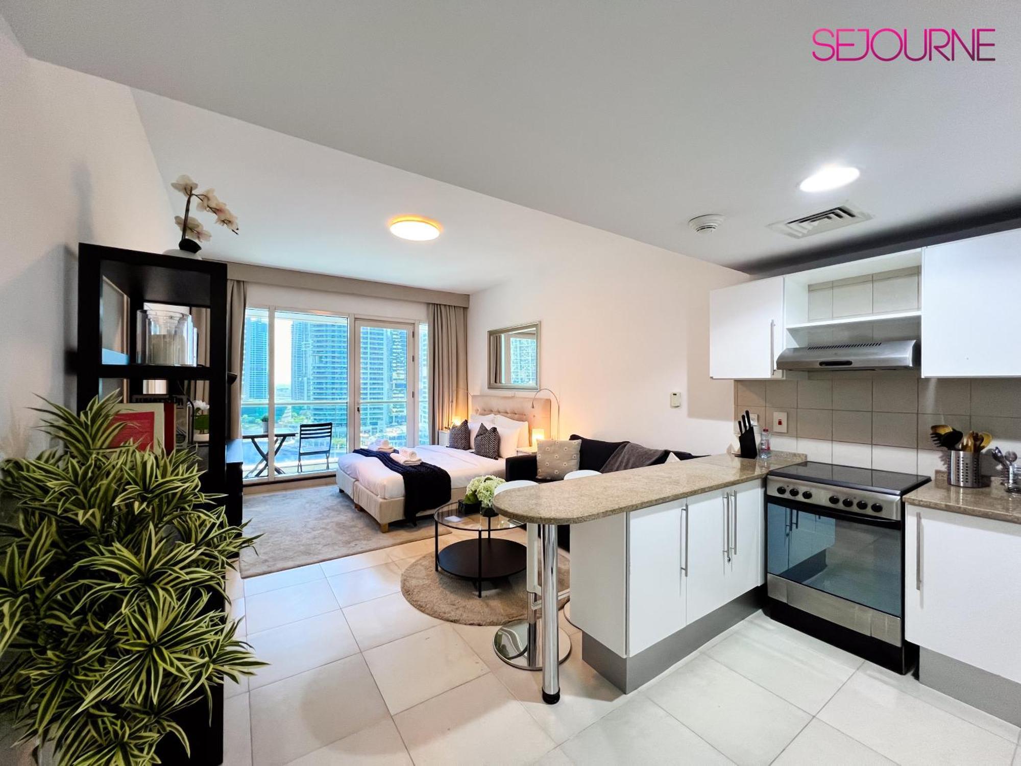 Appartement #96at Luxurious With Stunning Views