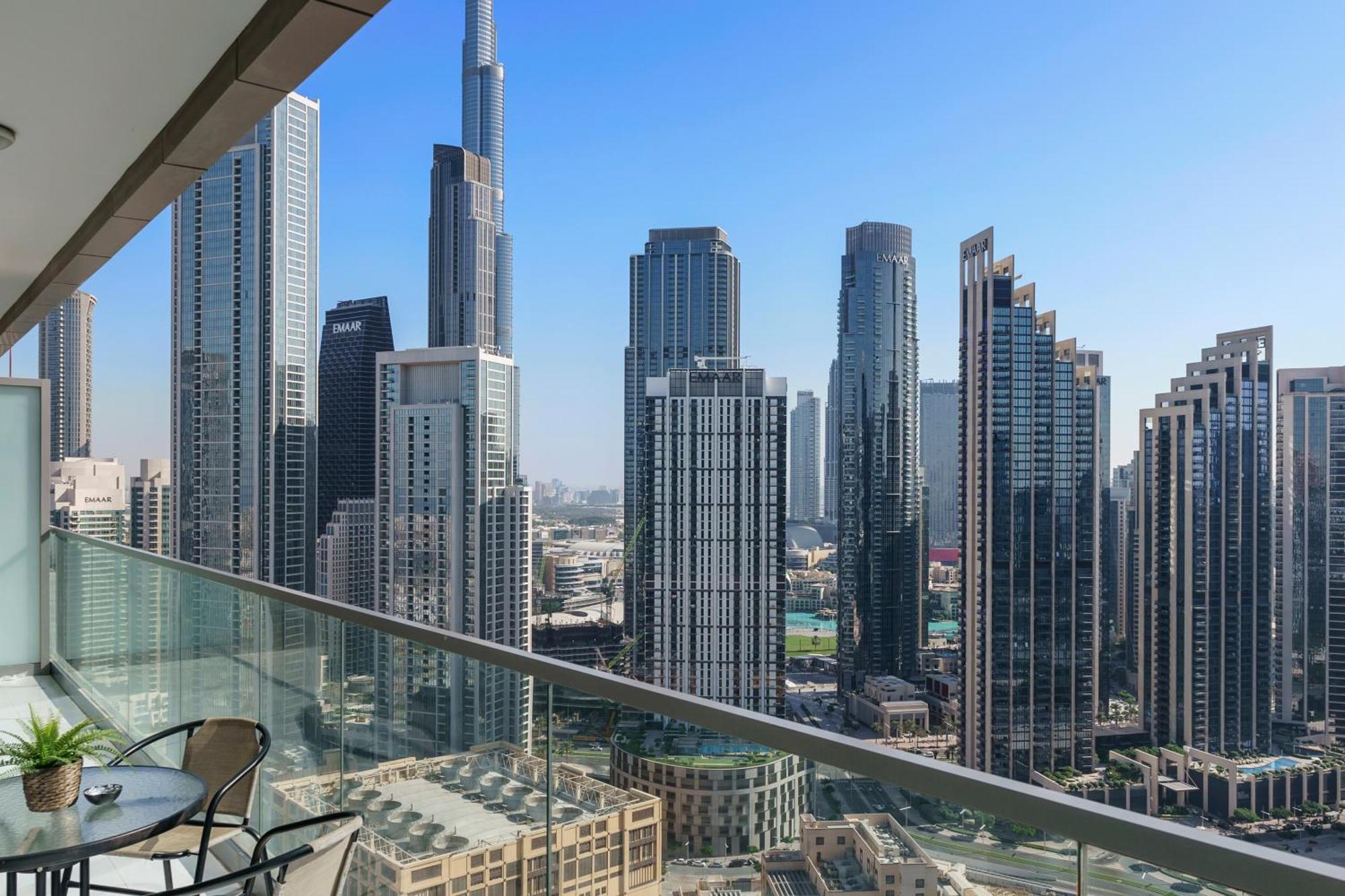 Stunning 2br With Burj Views Infinity Pool Appartement
