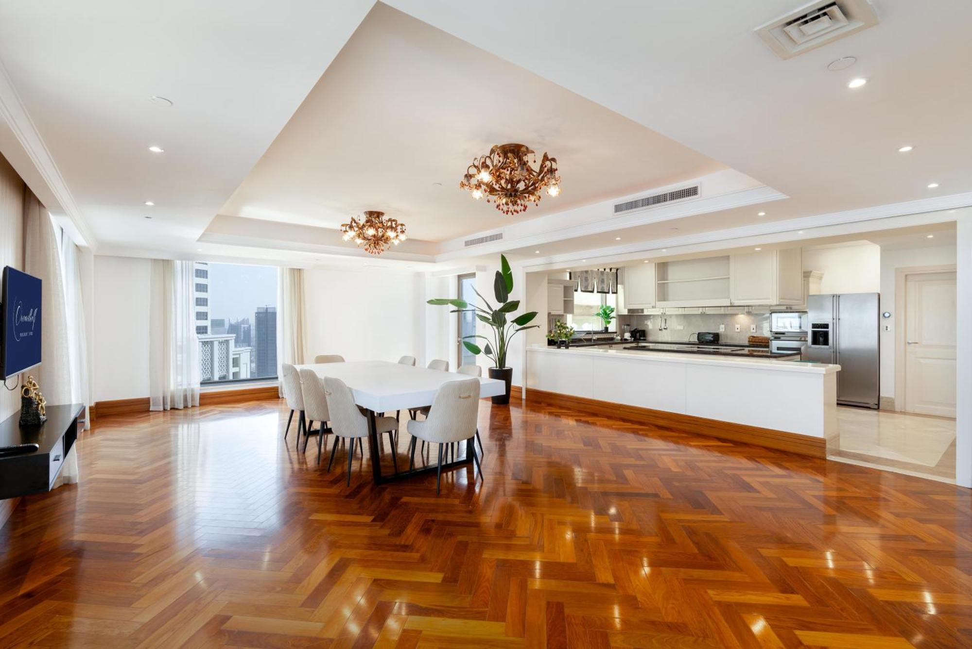 Appartement Huge Penthouse With Yacht Included And Private Pool!!!