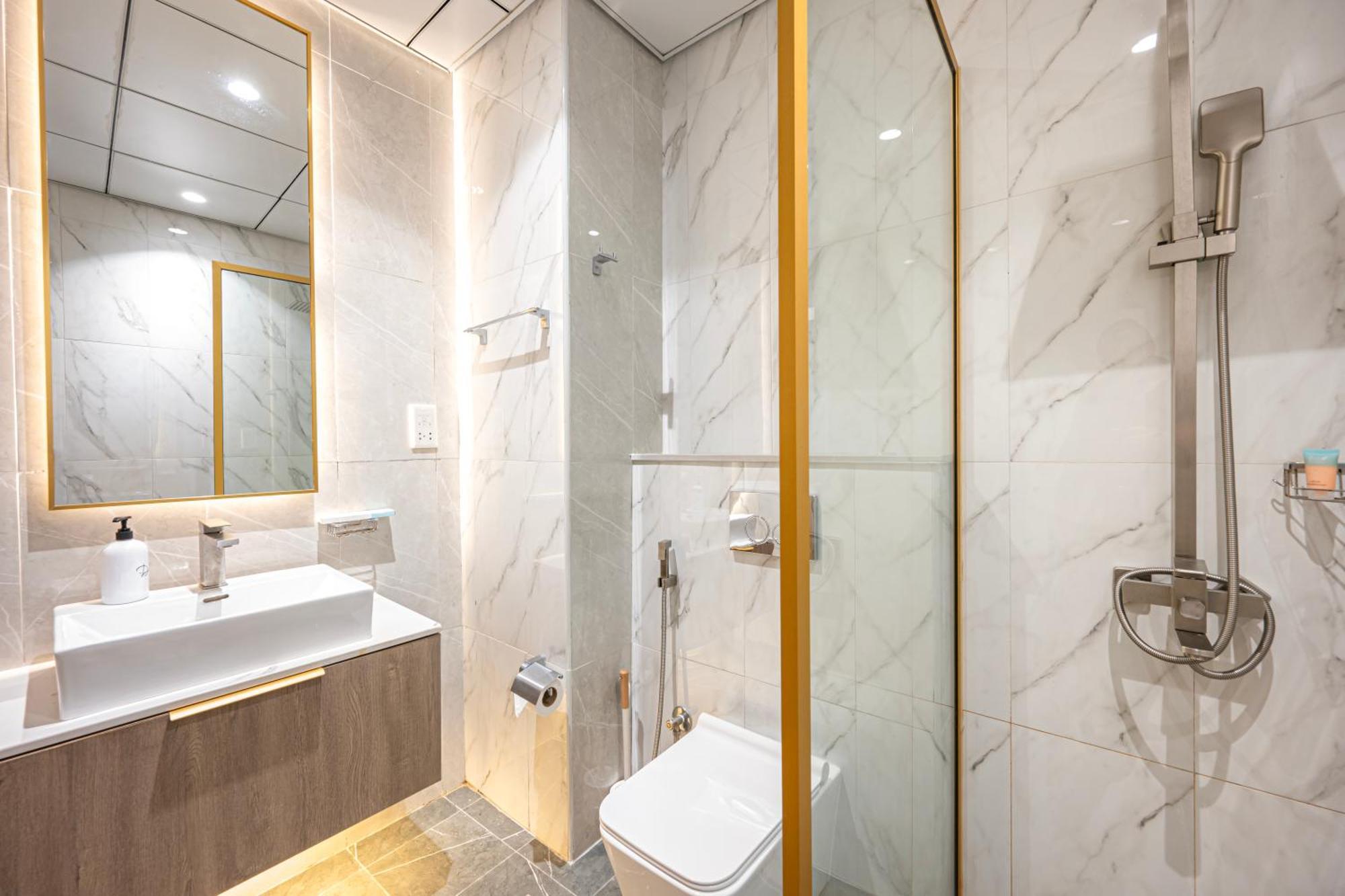 Luxury In Dubailand - Apartment Dubai