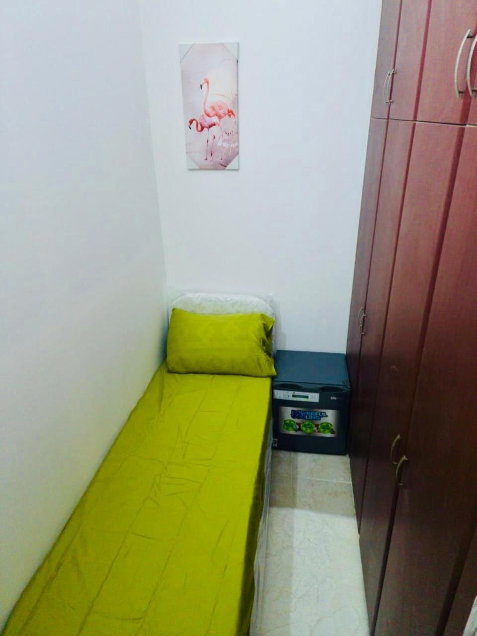 Single Partition 2 Min From Metro Swiming Pool View Habitación en casa particular