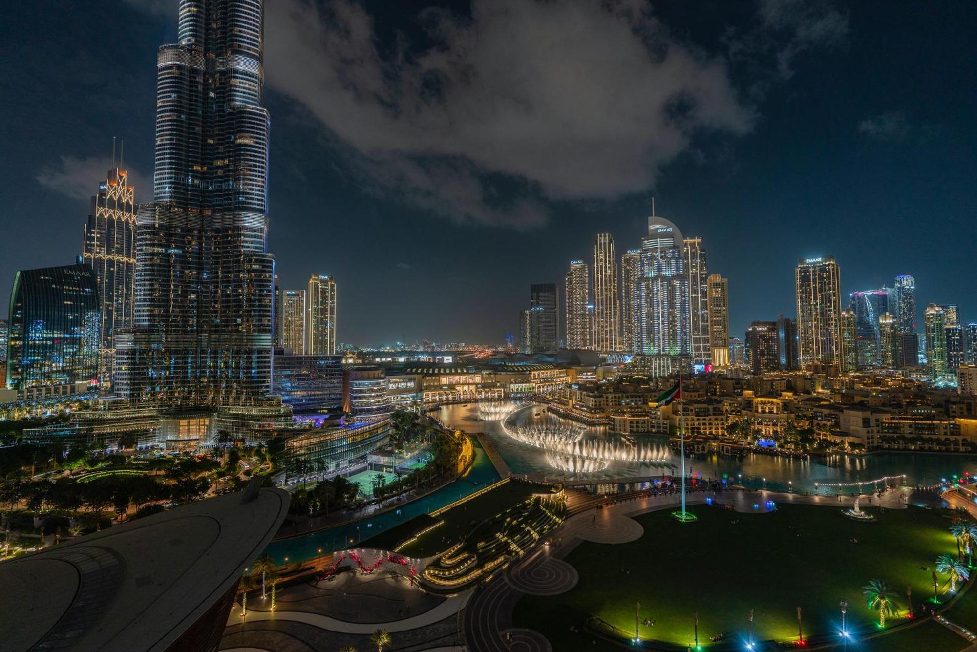 Prime Location - Full Burj Khalifa & Dancing Fountains Show - 1704