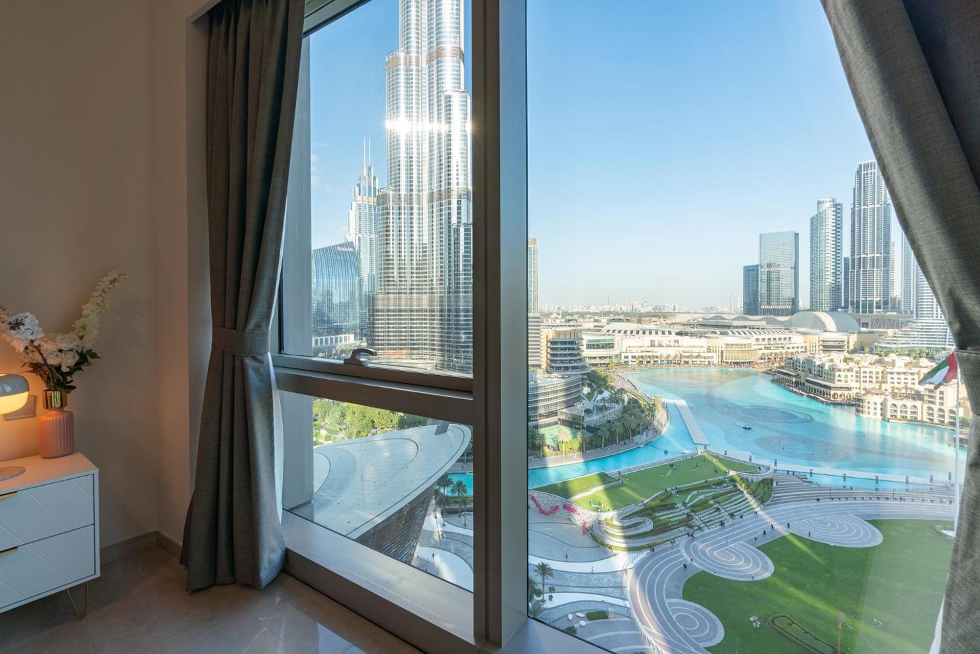 Unmatched Burj Khalifa & Fountain Show View-amazing For New Years-1701