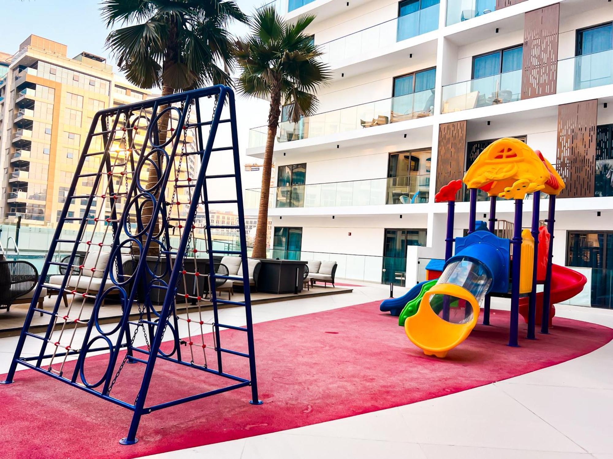 Appartement Stylish 1-bedroom Retreat In Prime Gardens , Arjan Dubaï