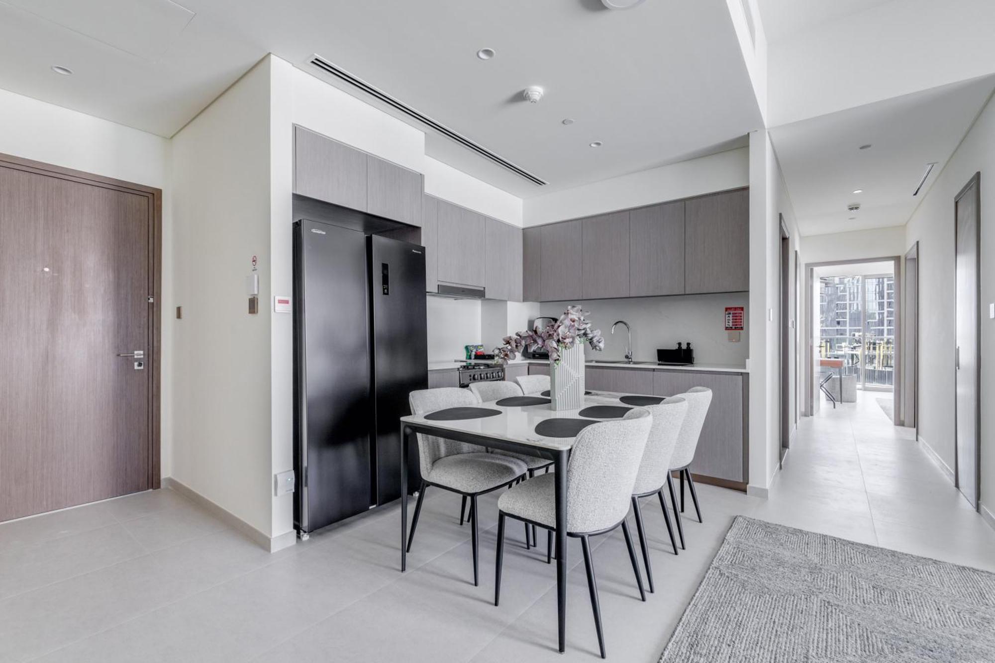 Grande Signature - 2br Modern Luxury *