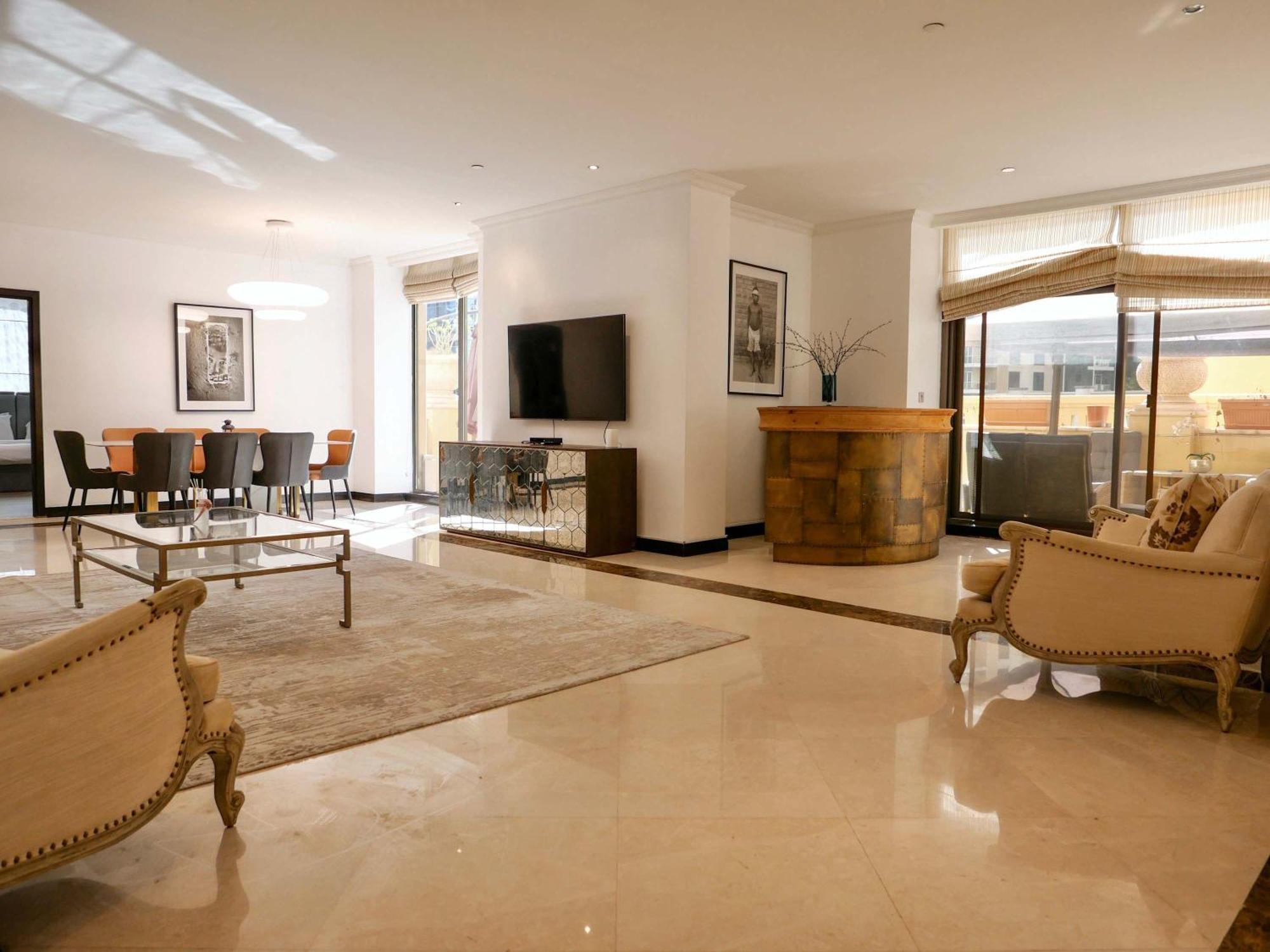 Spacious 4br Duplex With Terrace - Jbr Appartement
