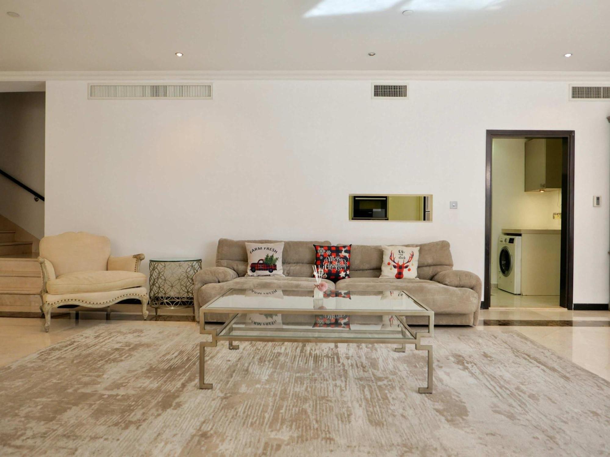 Spacious 4br Duplex With Terrace - Jbr