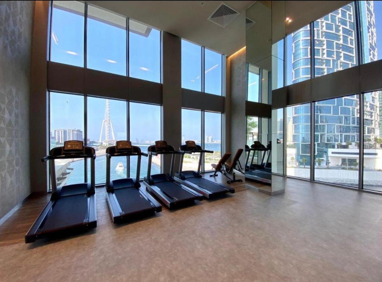 Premiere Luxe 2 Bedroom At Marina Beach With Ferris Wheel & The Pier View Apartment