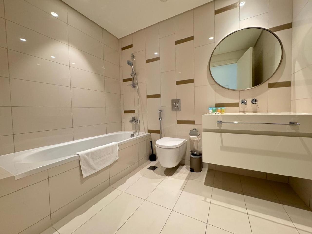 2br Modern Vista Emaar Beachfront Appartement