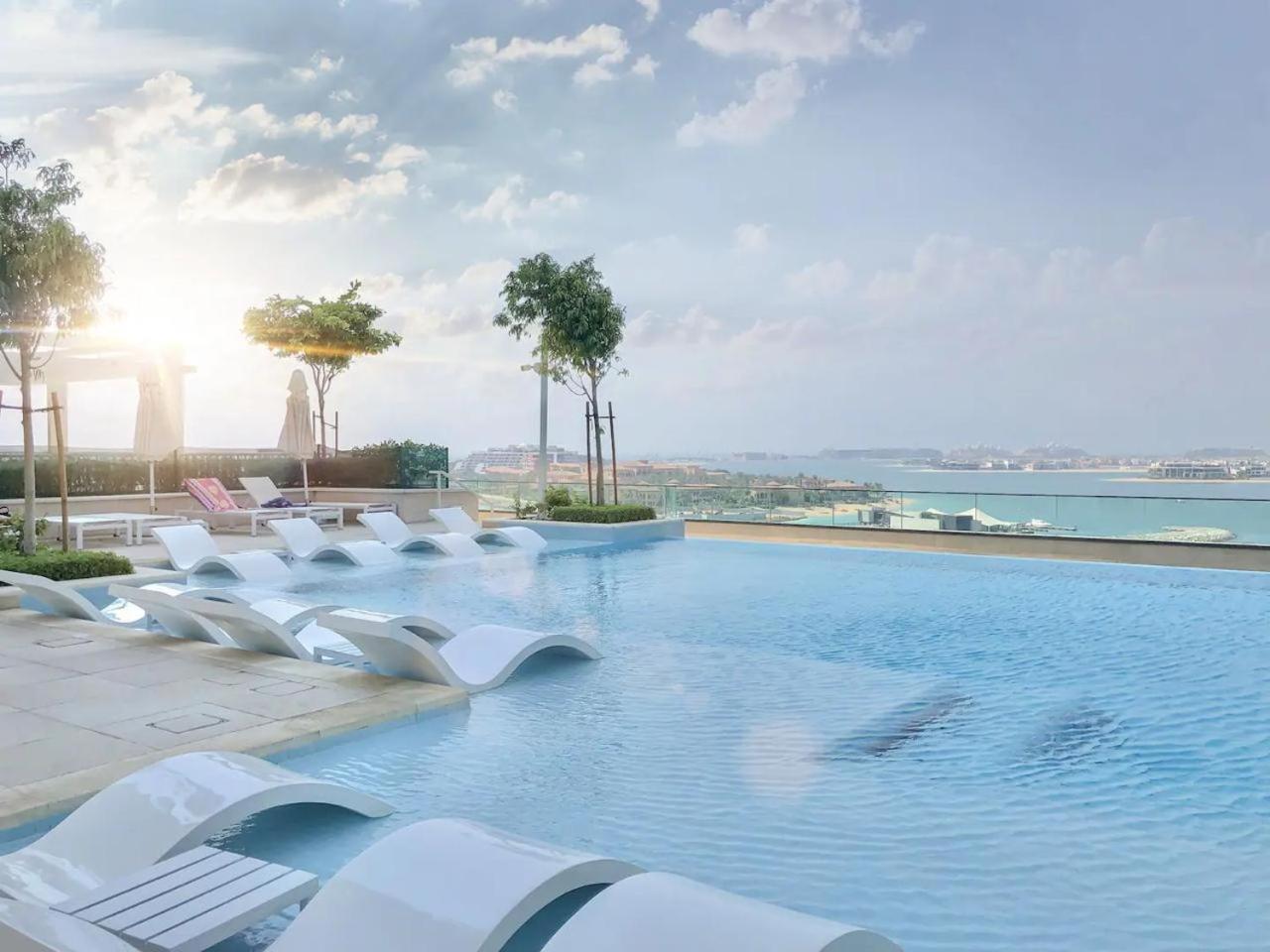 2br Modern Vista Emaar Beachfront * Dubaï