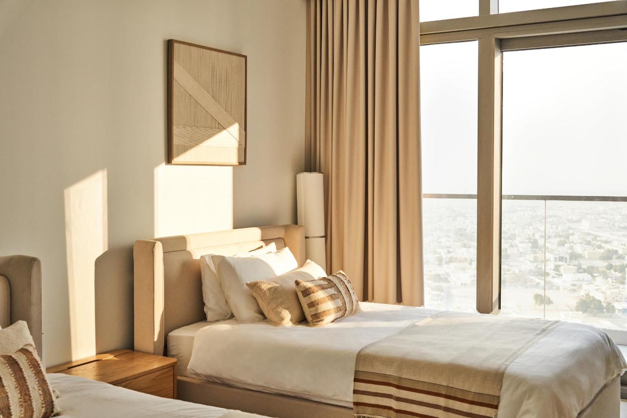 Appartement 2bd Paramount Midtown - 6 Guests - Burj Views 64th Floor Infinity Pool, King Bed