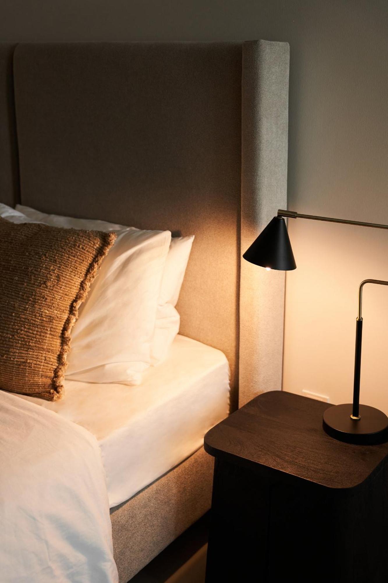 2bd Paramount Midtown - 6 Guests - Burj Views 64th Floor Infinity Pool, King Bed * Dubaï