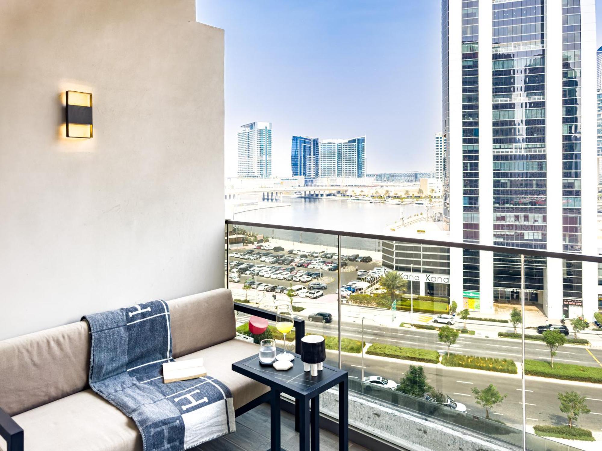 Apartment Select Stay-studio In Mag 318 - Minutes To Mall Dubai