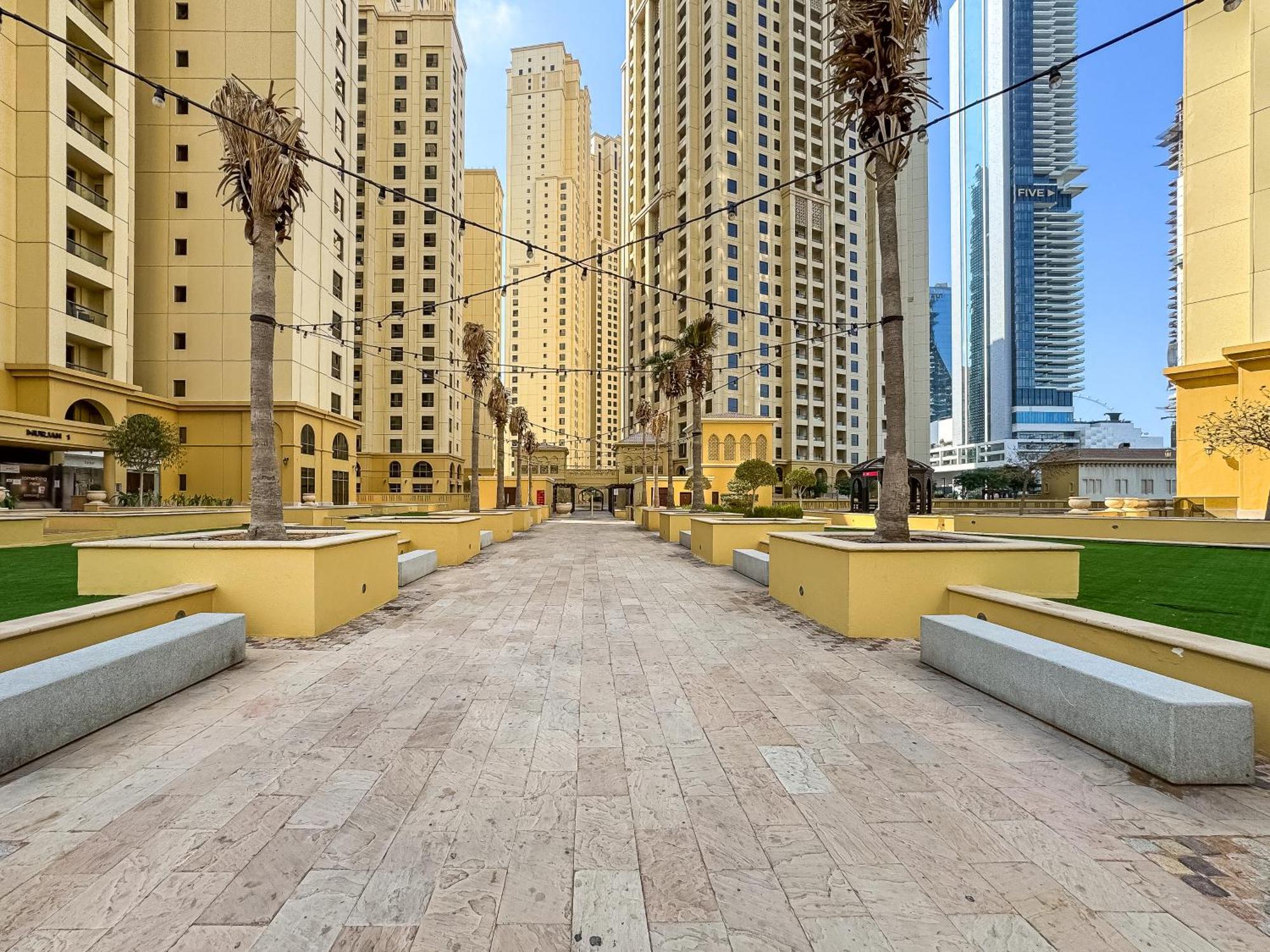 Apartment Savis Oceanfront Serenity And Marina Views