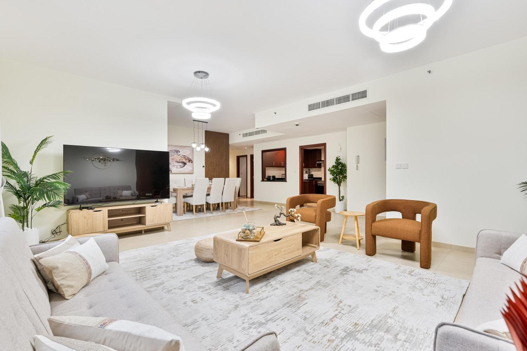 Apartment Savis Oceanfront Serenity And Marina Views Dubai