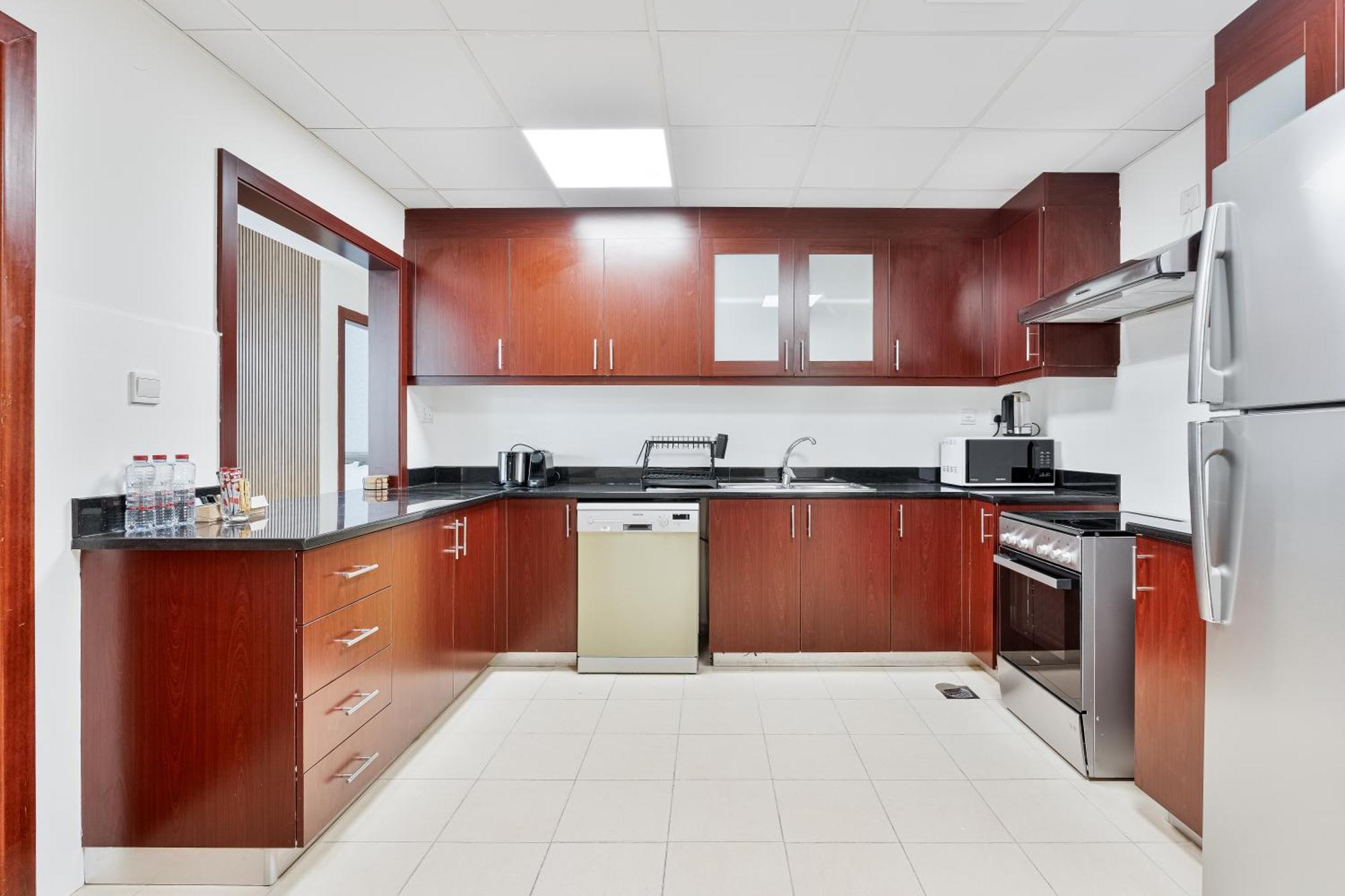 Savis Oceanfront Serenity And Marina Views Apartment