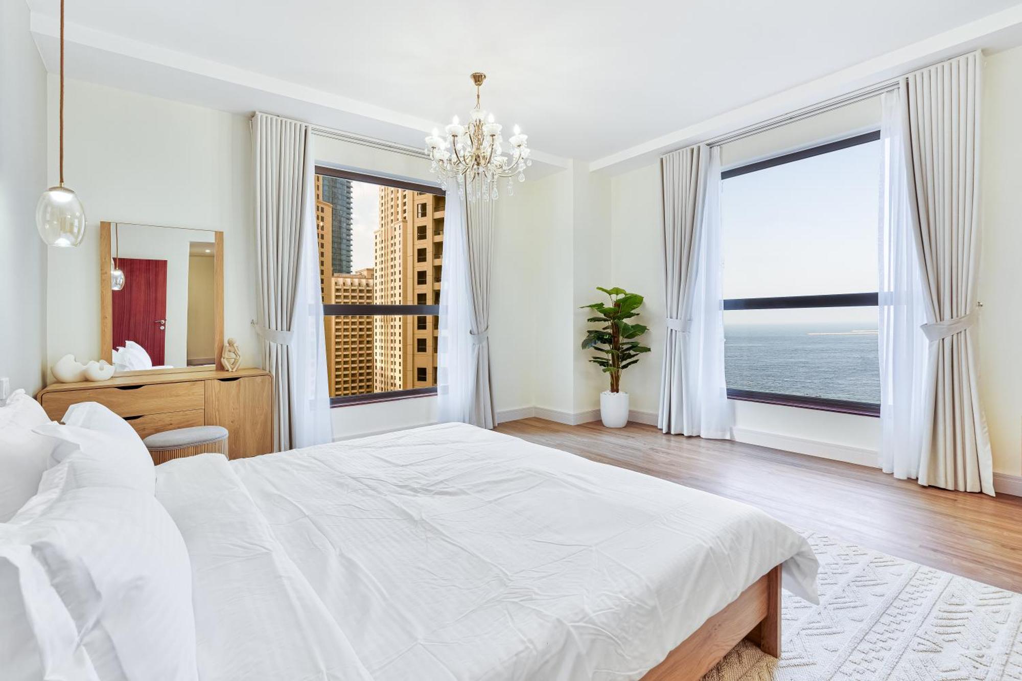 Savis Oceanfront Serenity And Marina Views *