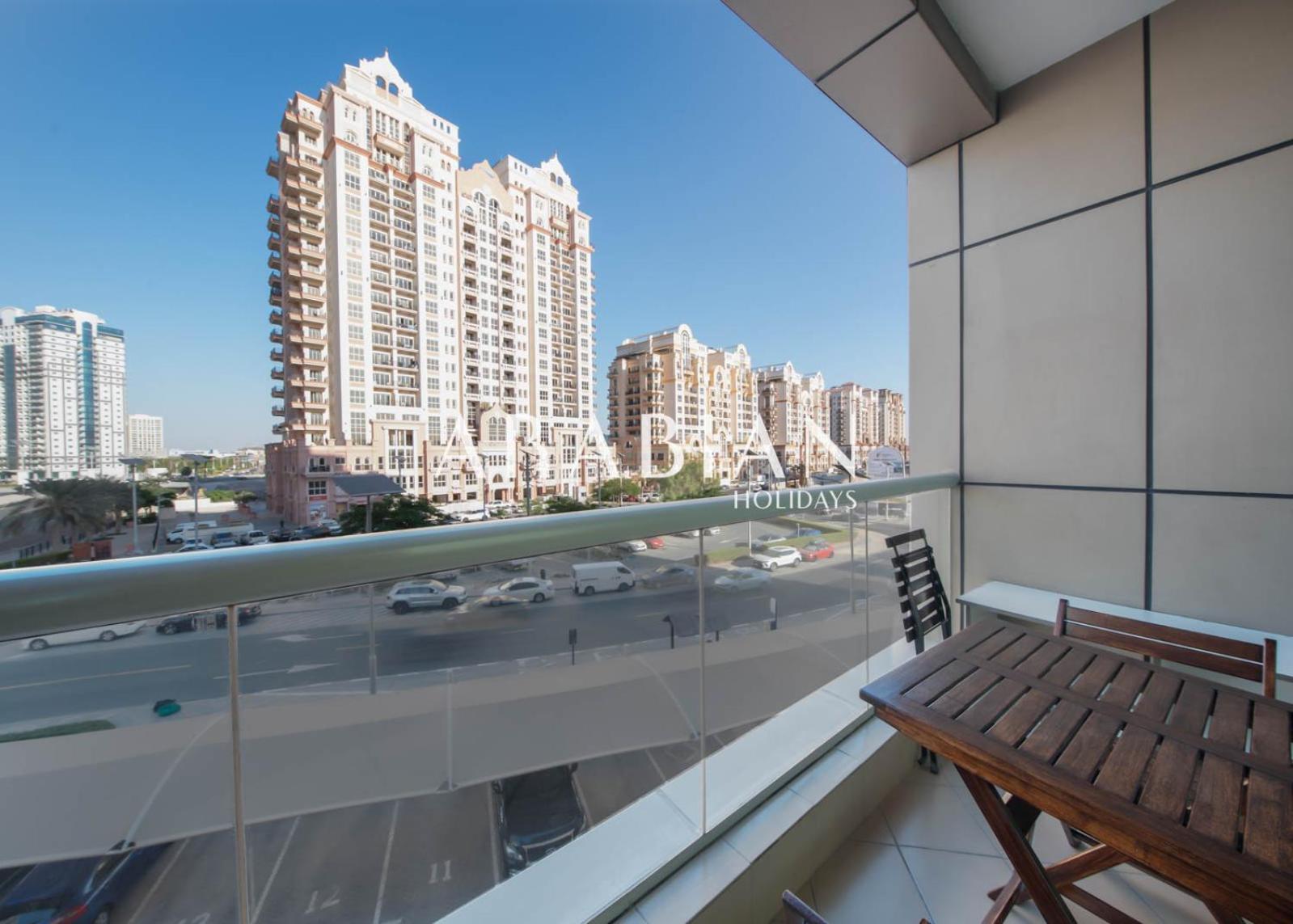 Apartamento Spacious Retreat - Your Perfect Getaway Dubai