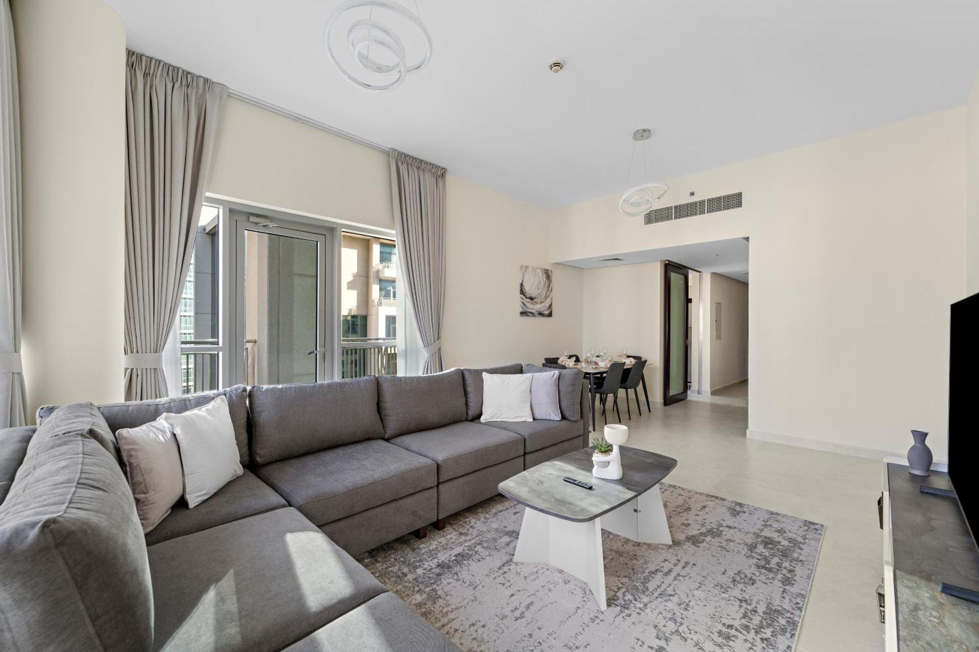 Boulevard 2 By Luxstay Homes *