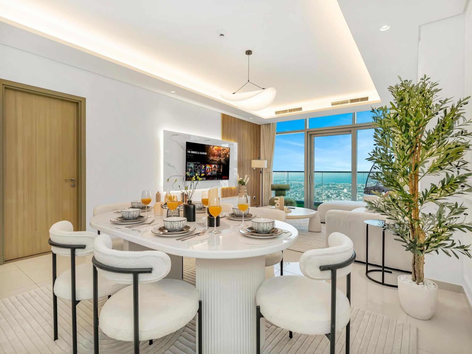 5 Star High Rise Luxury Apartment, Infinity Pool With Stunning Burj View - Brand New * Dubaï