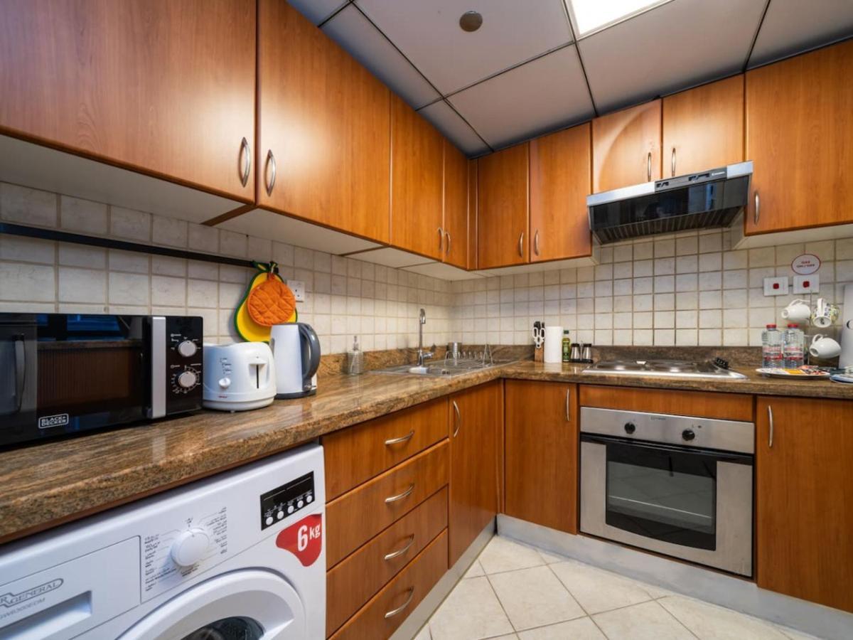 Appartement Marina 1 Bed With Direct Metro Access