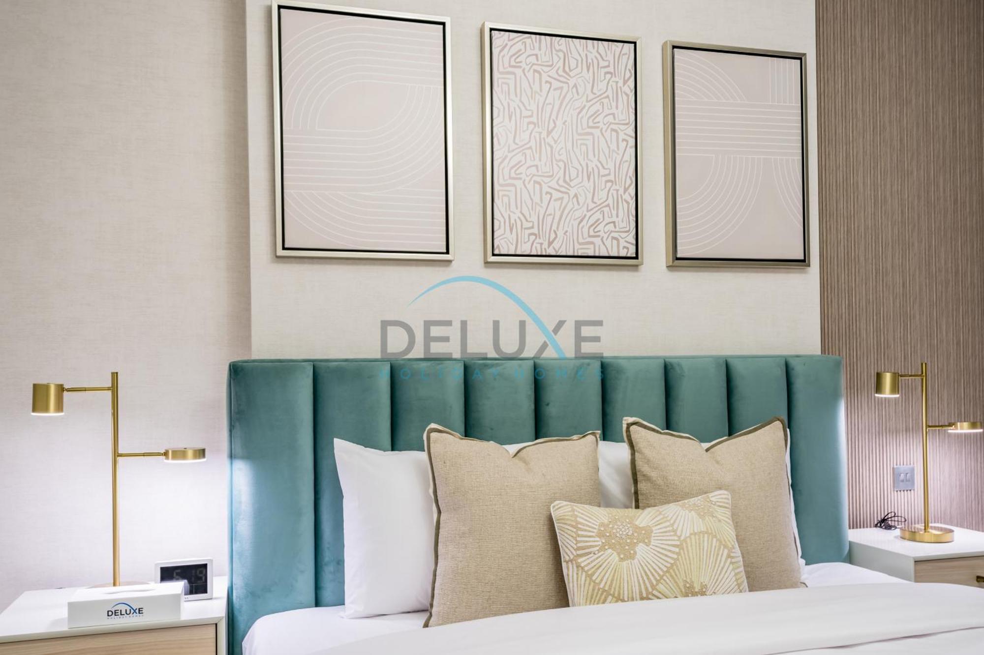 Limited Offer Book Now For A Great Rate & Comfort By Deluxe Homes * Dubaï